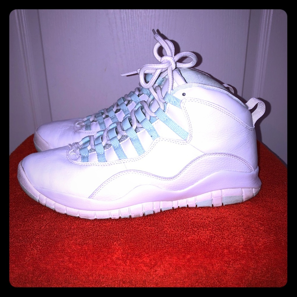 Women’s Air Jordan Retro 10.... w/Box